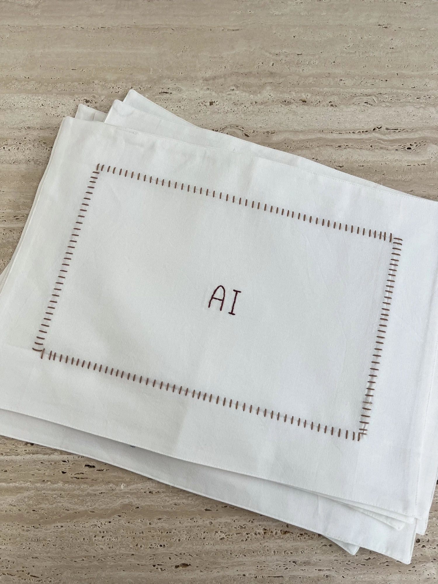 Manteles bordados personalizados — Gali Studio
